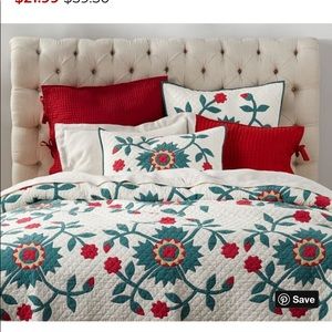 Brand new king Pottery Barn Maisie quilt & shams